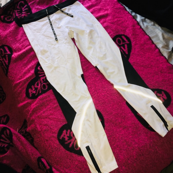 Victoria's Secret Pants - RARE HTF VICTORIA SPORT VSX KNOCKOUT ZIP MESH MED